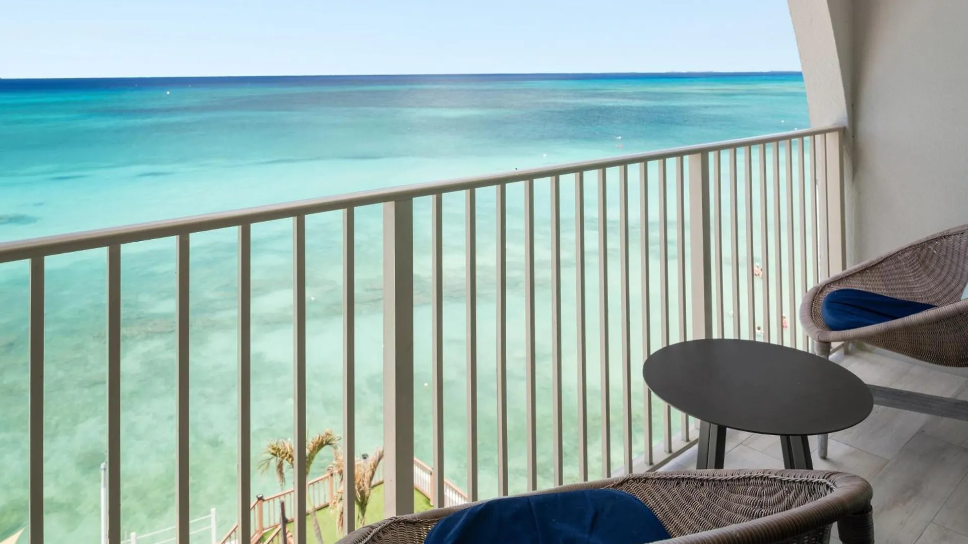 ****  Grand Cayman Marriott Resort George Town Cayman Islands