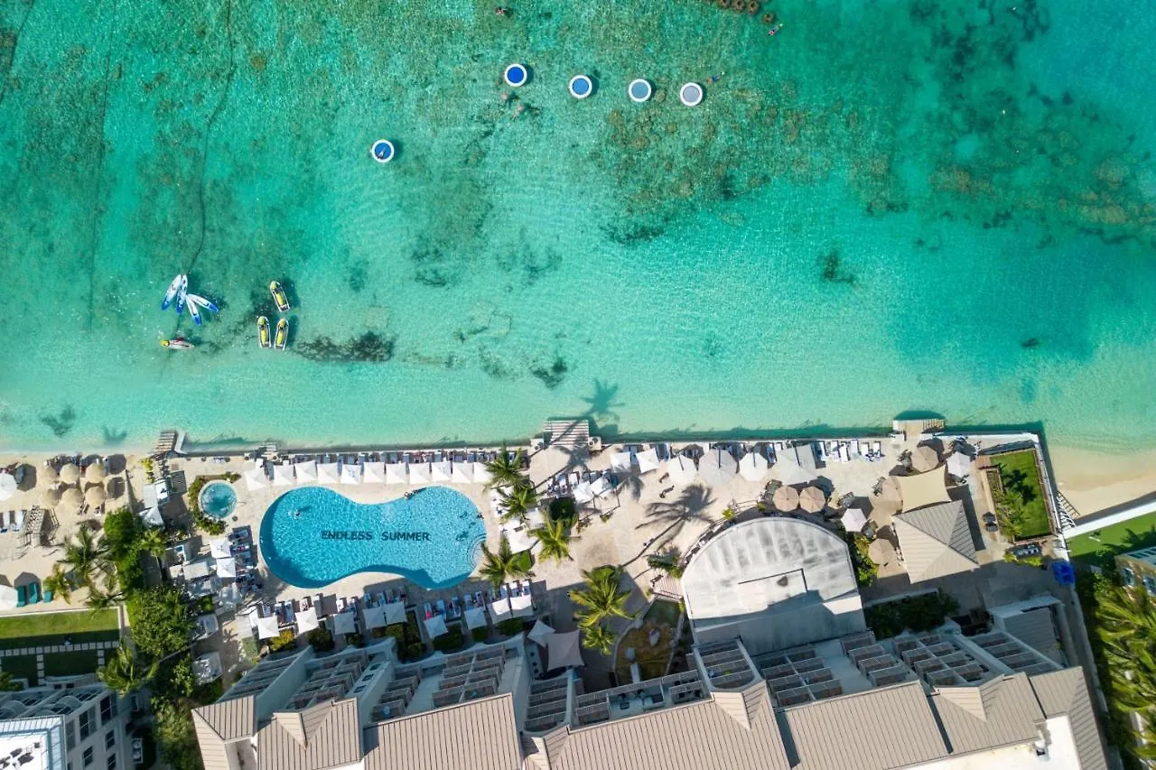 Grand Cayman Marriott Resort Джорджтаун