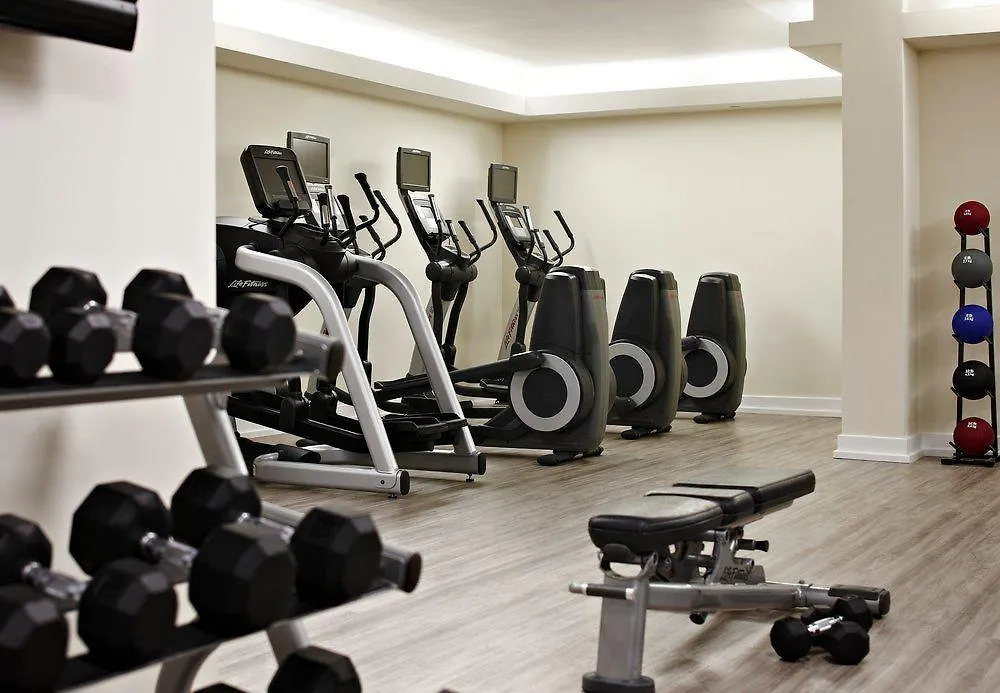 Grand Cayman Marriott Resort Джорджтаун