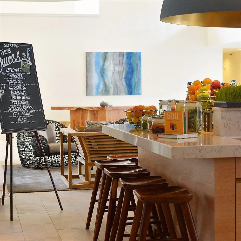 Grand Cayman Marriott Resort Джорджтаун
